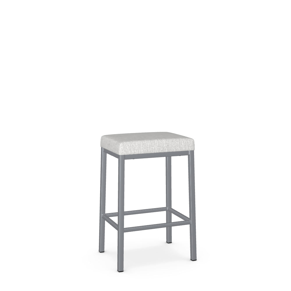 Bradley Stool