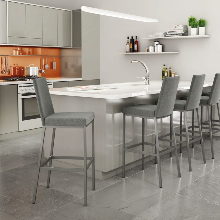 Linea Stool